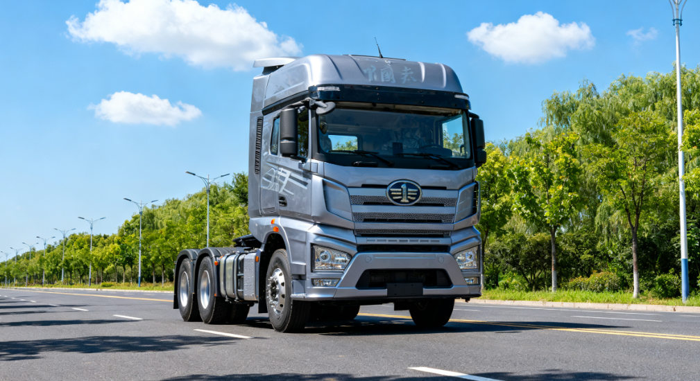 隐形冠军：牵引车如何拉动全球经济？