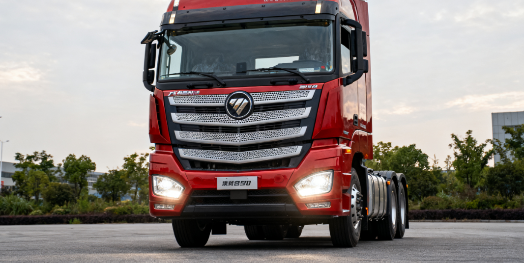 牵引车：公路上的隐形冠军，物流经济的强力引擎